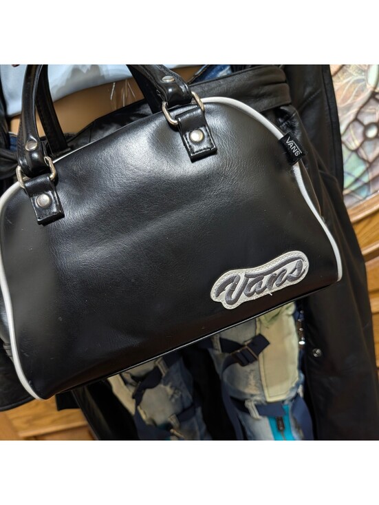 Vans Handbags - Vintage Y2K Vans Mini Bowling Bag Purse